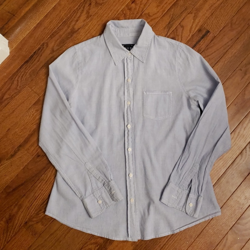 Gap extra small button-down blue and white Shirt